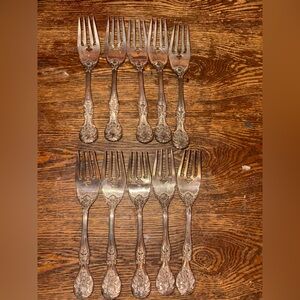 INTERNATIONAL F.B ROGERS French Rose 10 Small Forks Silver Plated